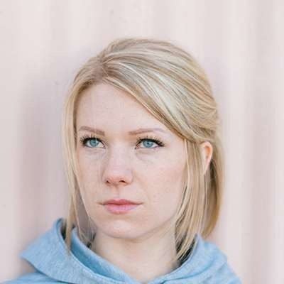 portrait-square-12 portrait-square-12
